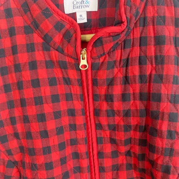 Red and Black Buffalo Plaid Vest - Picture 3 of 11